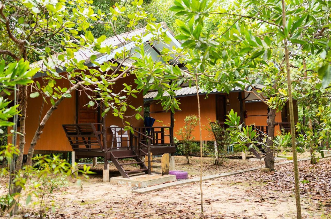 Mata Pensión Ko Kut Exterior foto